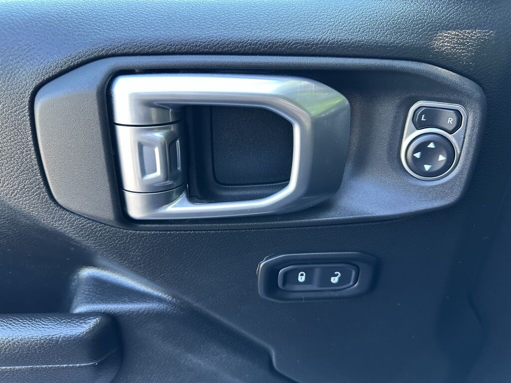 2022 Jeep Wrangler Unlimited Willys San Clemente CA