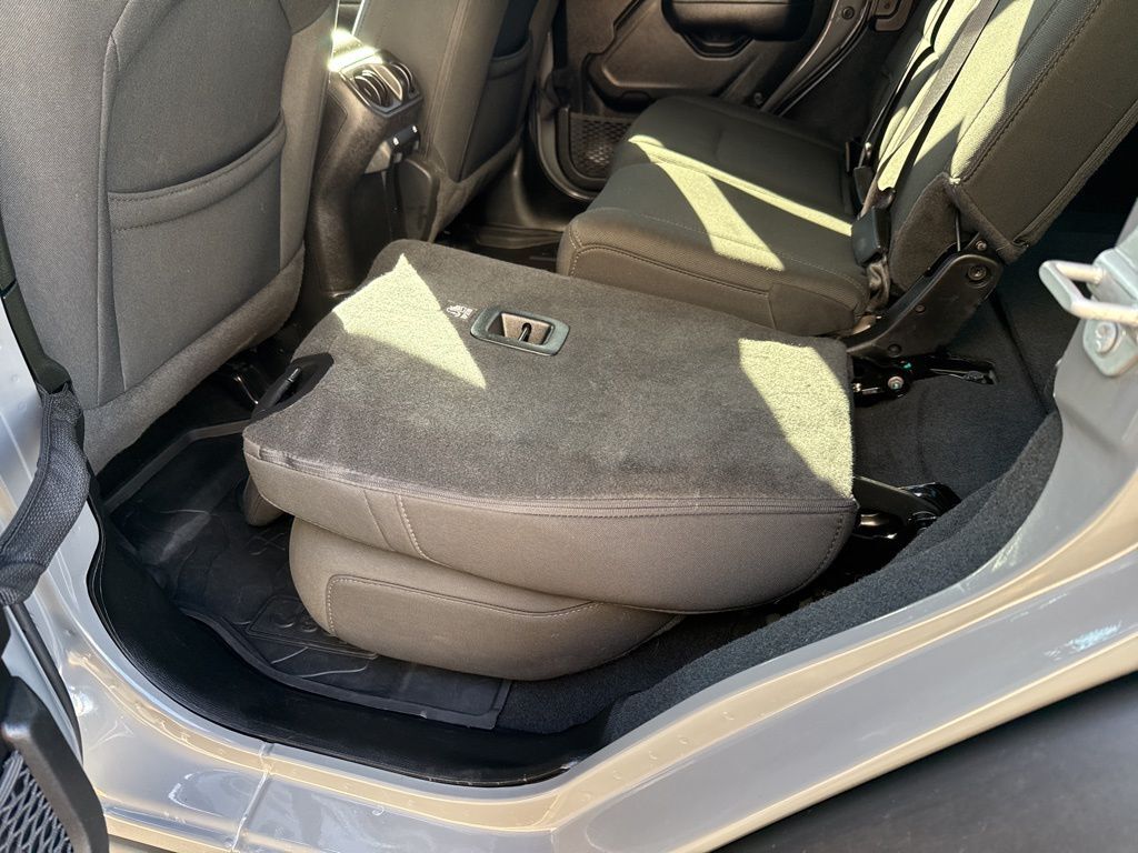 2022 Jeep Wrangler Unlimited Willys Mount Joy PA