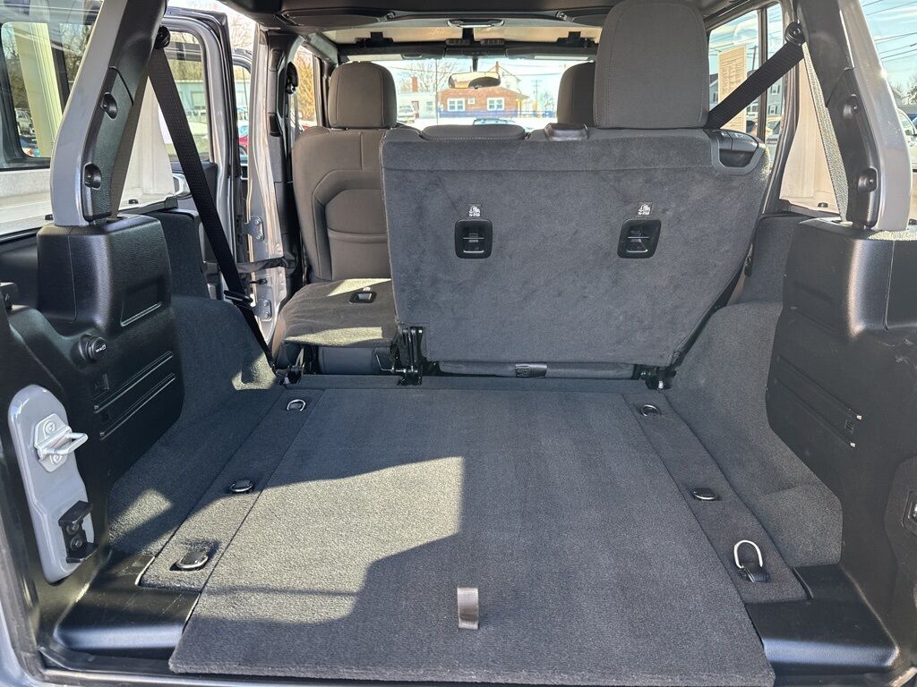 2022 Jeep Wrangler Unlimited Willys Mount Joy PA