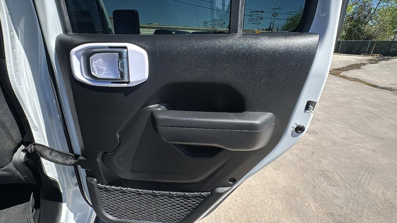 2022 Jeep Wrangler Unlimited Willys New Braunfels TX