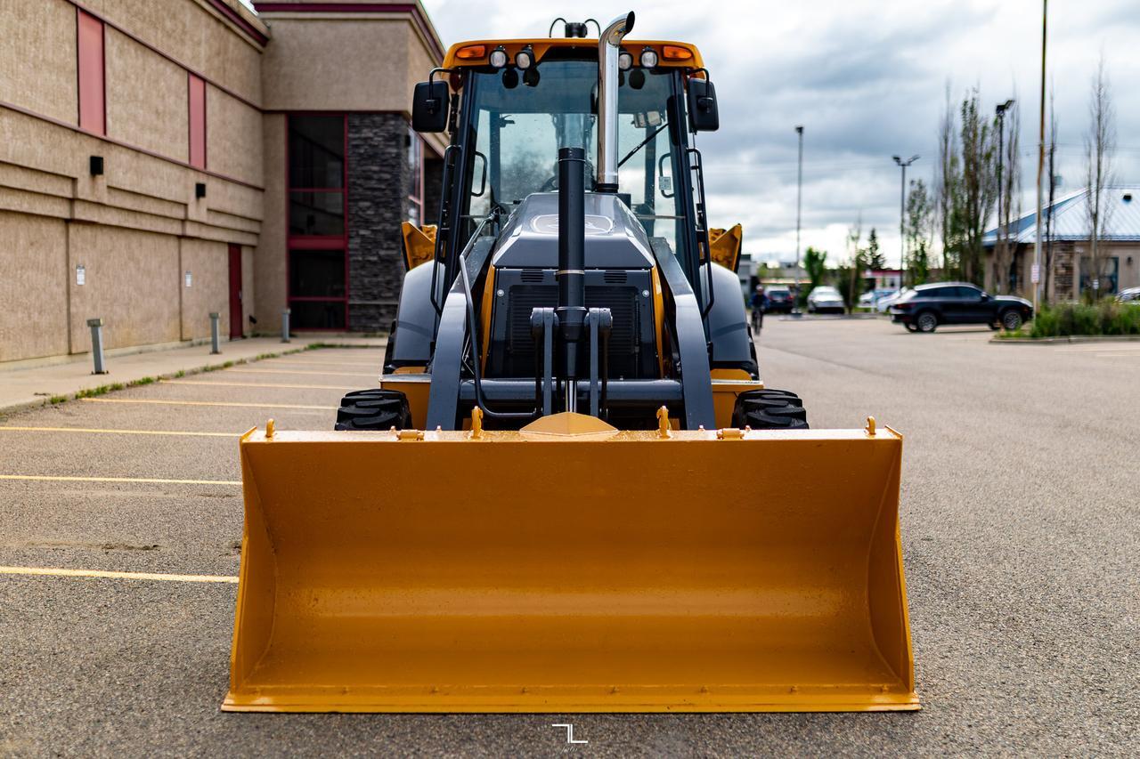 2022 John Deere 310SL HL 4x4 Backhoe Loader Bucket Diesel Red Deer AB