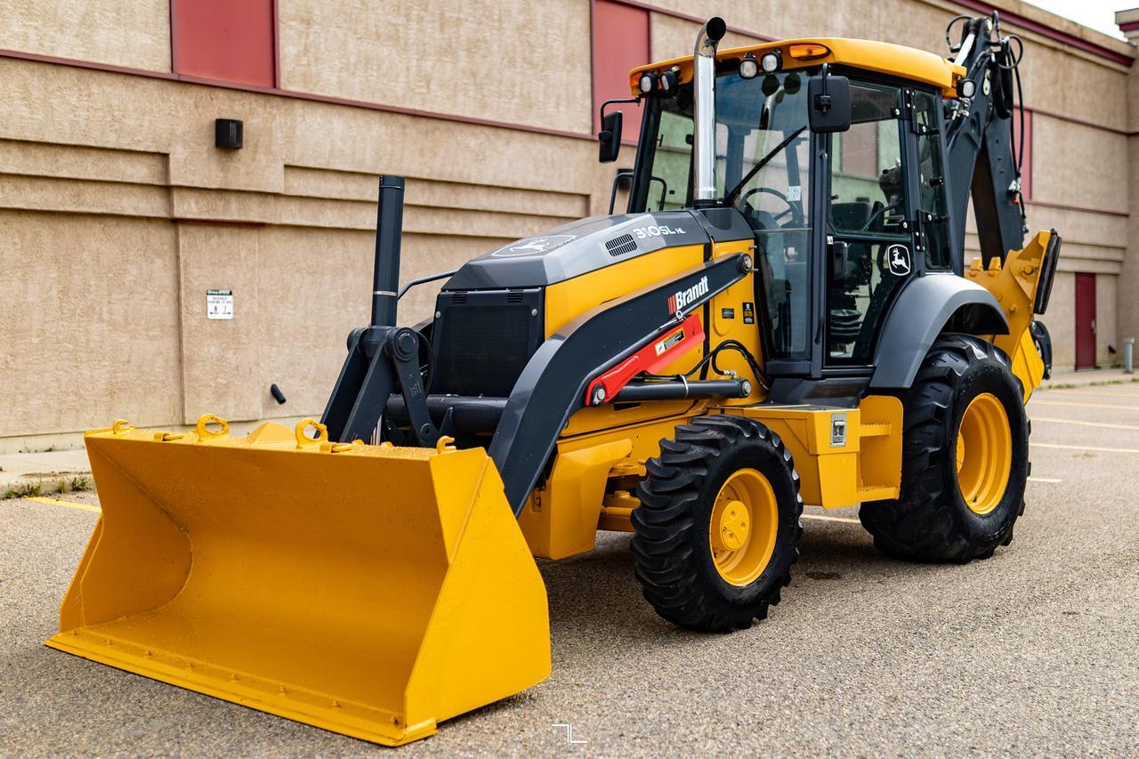 2022 John Deere 310SL HL 4x4 Backhoe Loader Bucket Diesel Red Deer AB