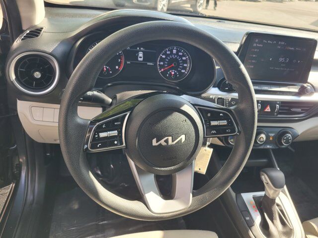 2022 KIA FORTE LXS Roseville CA