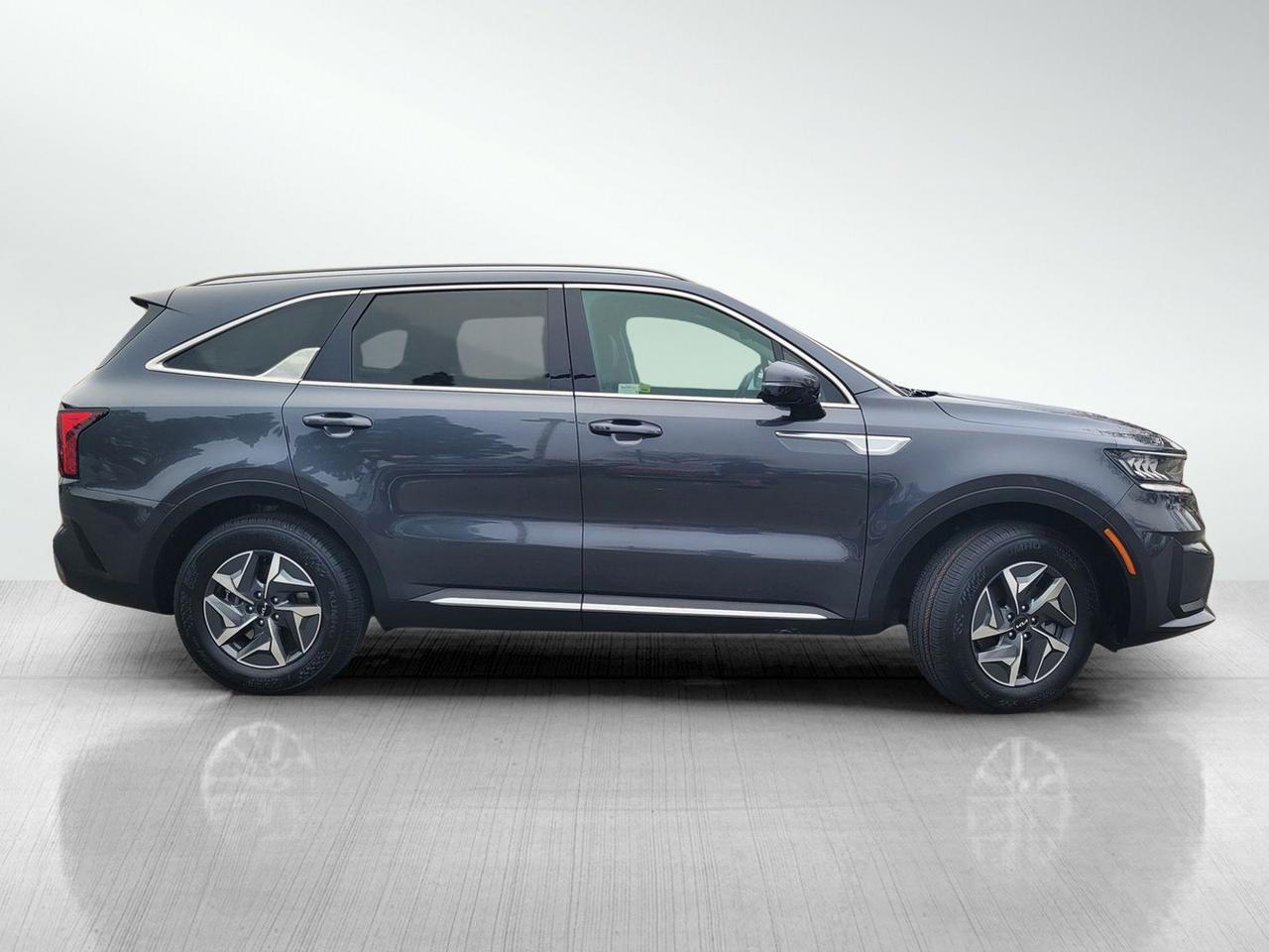 2022 KIA SORENTO HYBRID S