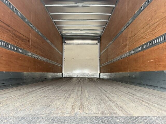 2022 Kenworth K270 26' Dry Box Truck with 3,000 lbs. Lift Gate Homestead FL