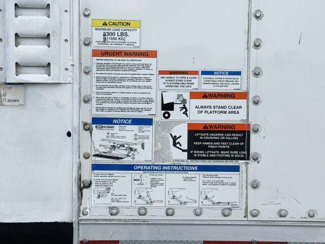 2022 Kenworth T270 26' Dry Box truck with 3,300 lbs. Lift Gate Miami FL