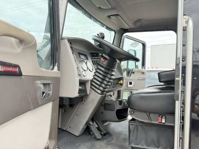 2022 Kenworth T370 30' Miller Chevron 3 Car Rollback Car Carrier Truck Miami FL