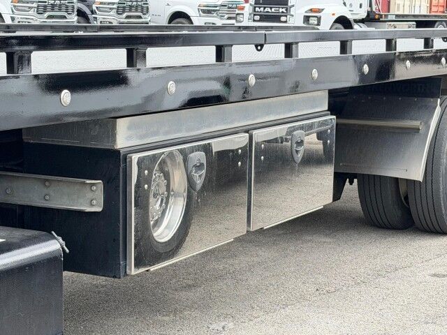 2022 Kenworth T370 30' Miller Chevron 3 Car Rollback Car Carrier Truck Miami FL