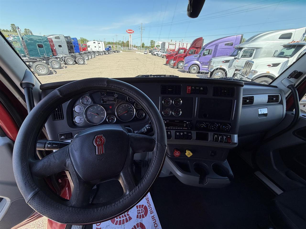 2022 Kenworth T680 in Eau Claire, WI — photo 8