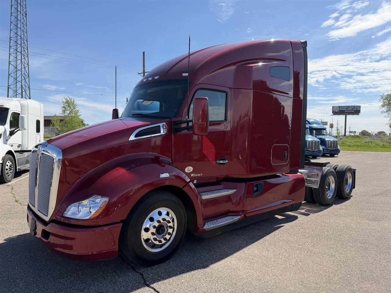 2022 Kenworth T680 Sleeper
