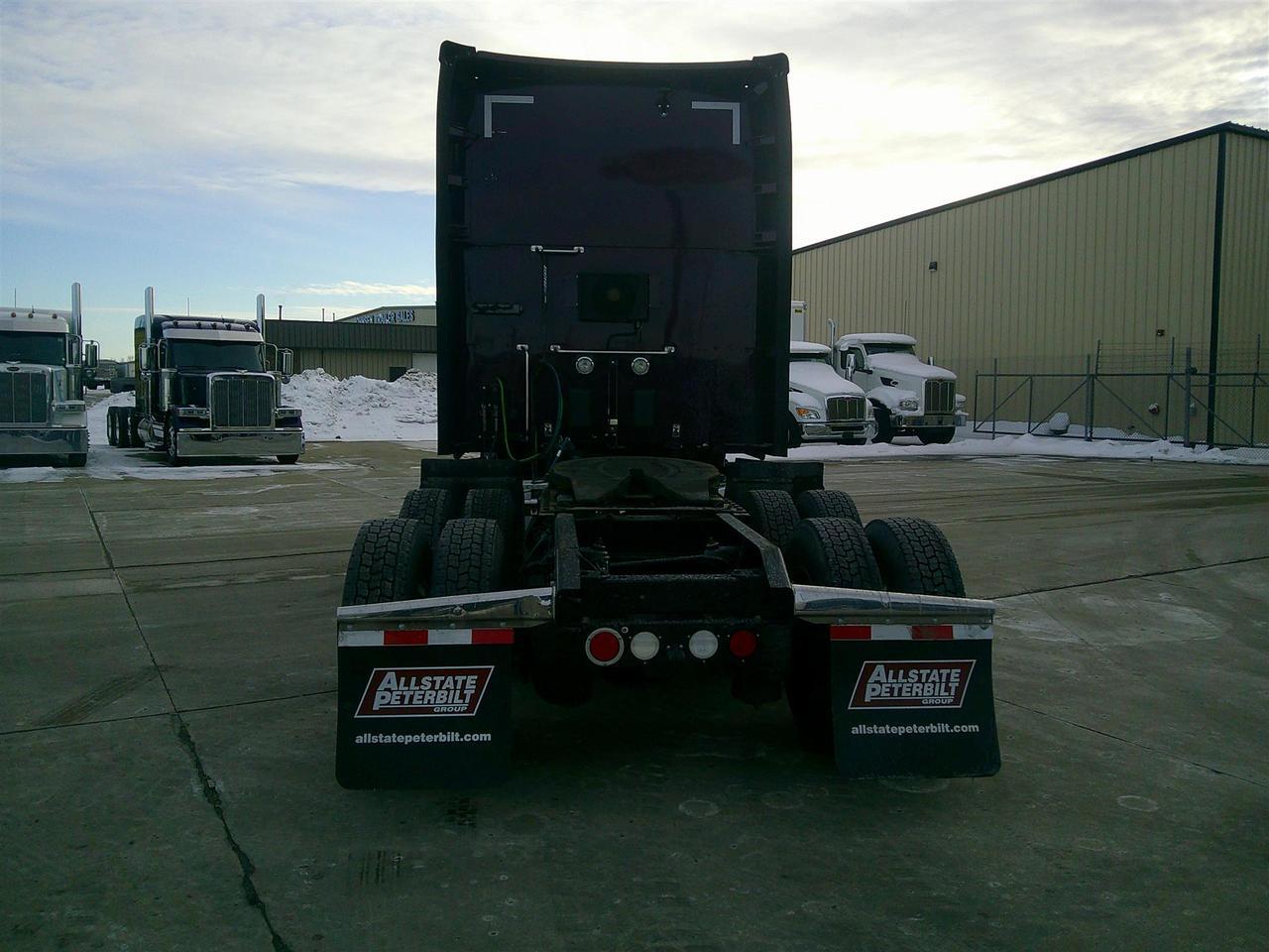 2022 Kenworth T680 Raised Roof Rochester MN