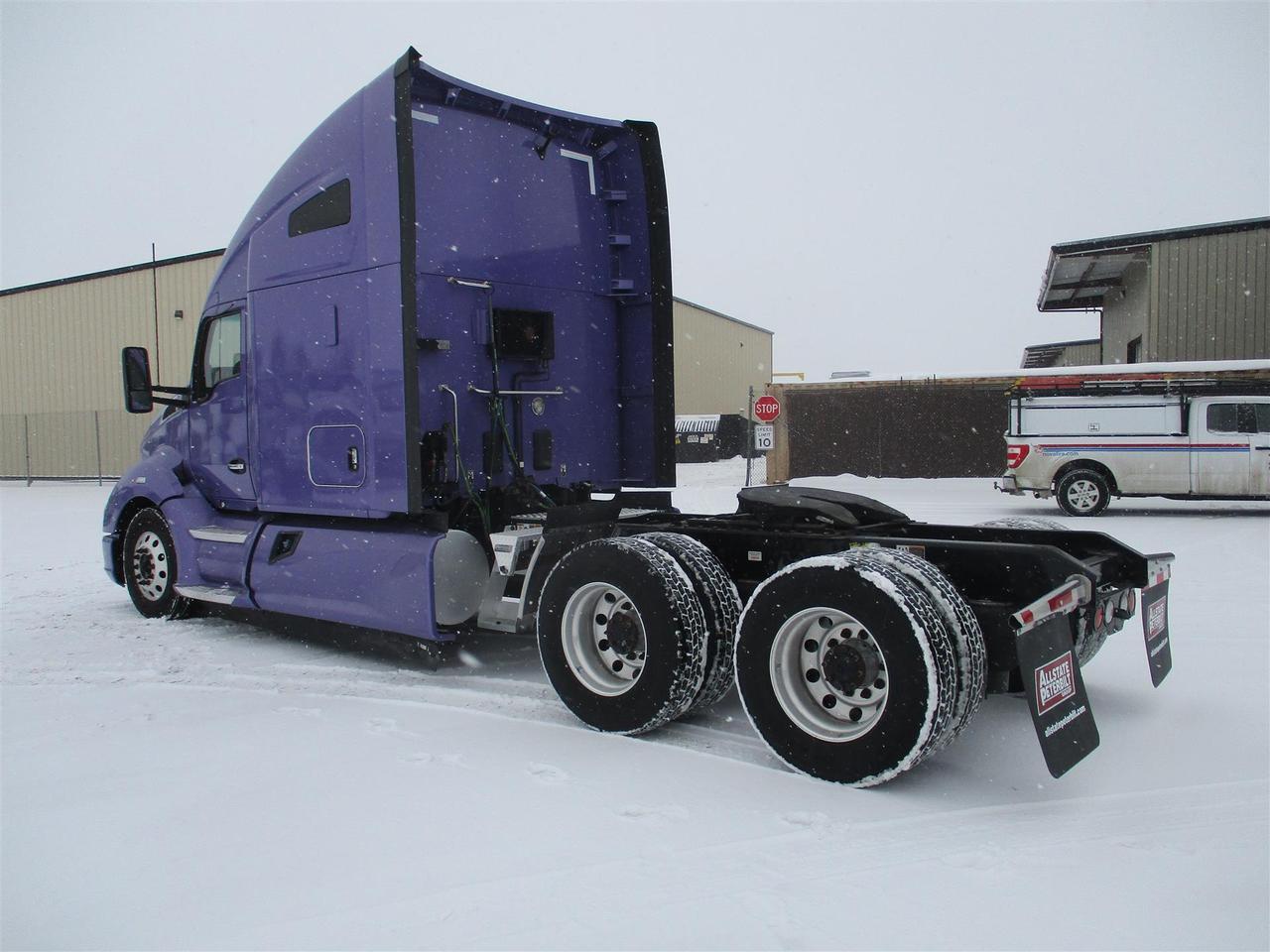 2022 Kenworth T680 - image 5