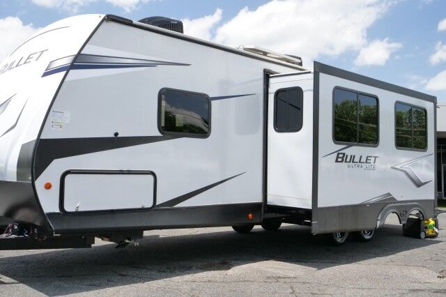 2022 Keystone Bullet Ultra Lite 290BHS High Point NC