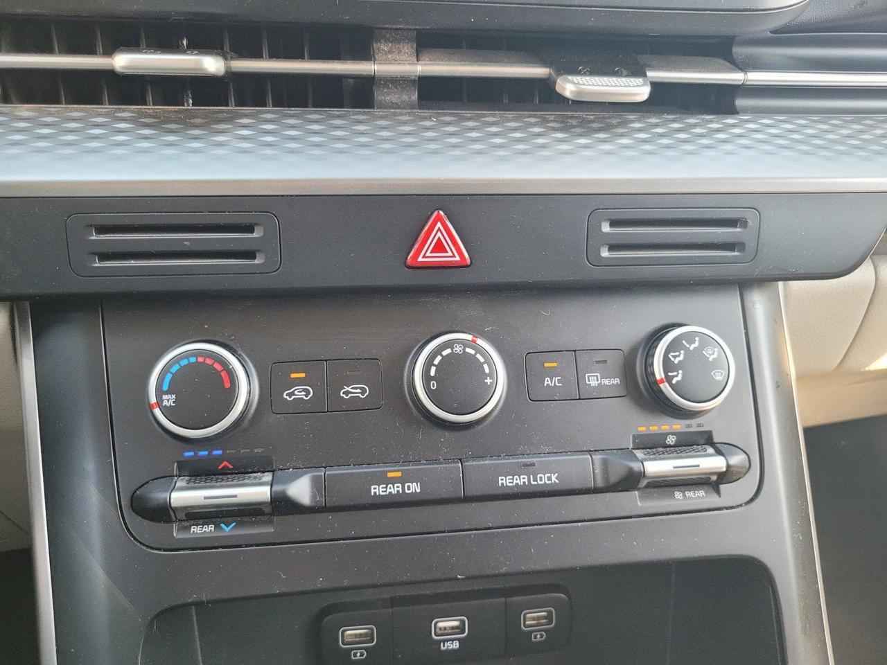 2022 Kia CARNIVAL LXS Roseville CA