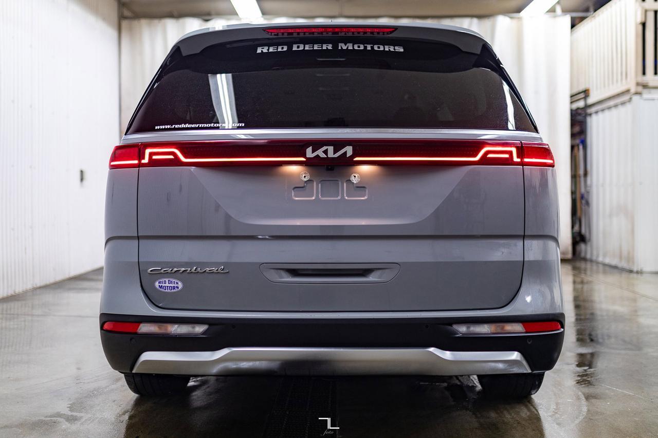 2022 Kia Carnival EX Leather Nav BCam 8 Passenger Red Deer AB