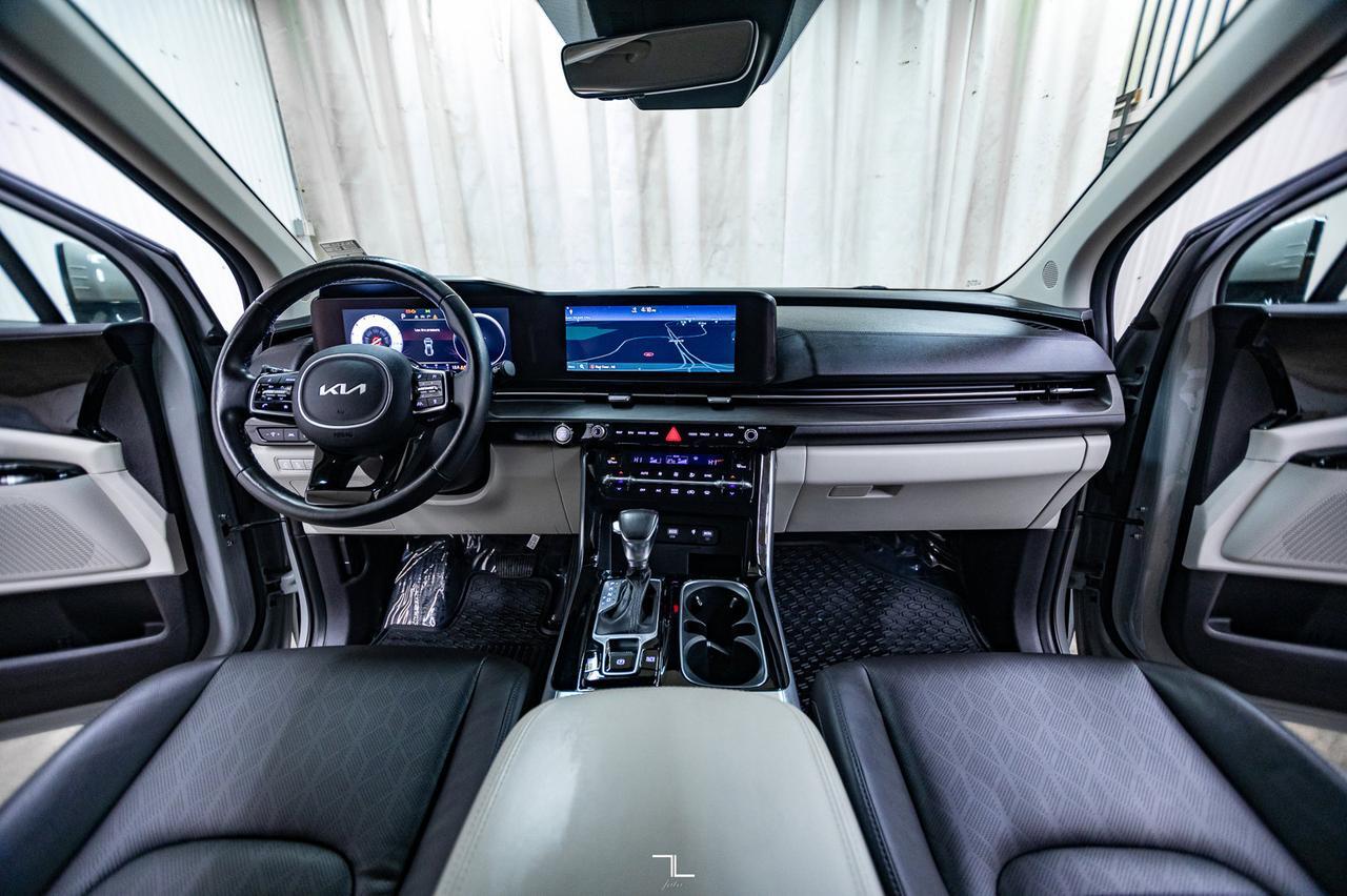 2022 Kia Carnival EX Leather Nav BCam 8 Passenger Red Deer AB