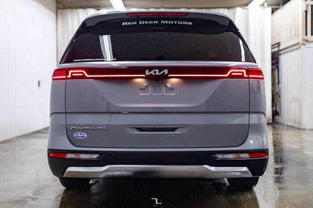 2022 Kia Carnival EX Leather Nav BCam 8 Passenger Red Deer AB 2022 Kia Carnival EX Leather Nav BCam 8 Passenger Red Deer AB