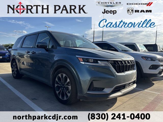 2022 Kia Carnival EX Castroville TX
