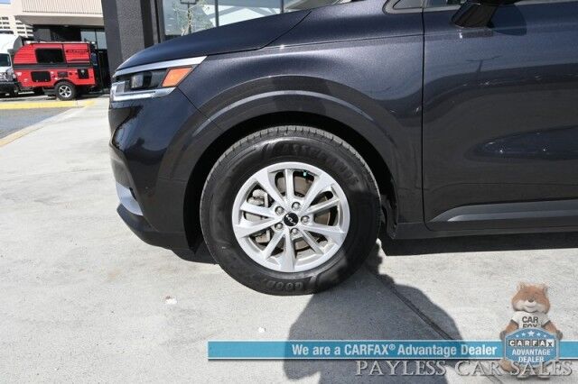 2022 Kia Carnival LX / AutoStart / Power Mirrors, Windows & Locks / Lane Departure & Blind Spot Alert / Apple CarPlay & Android Auto / Bluetooth / Backup Camera / Cruise Control / Block Heater / Third Row / Seats 7 / 26 MPG Anchorage AK