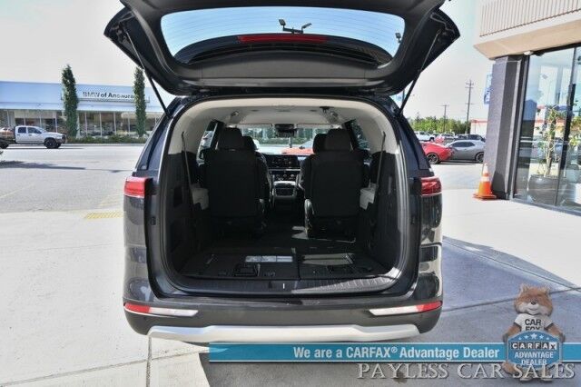 2022 Kia Carnival LX / AutoStart / Power Mirrors, Windows & Locks / Lane Departure & Blind Spot Alert / Apple CarPlay & Android Auto / Bluetooth / Backup Camera / Cruise Control / Block Heater / Third Row / Seats 7 / 26 MPG Anchorage AK