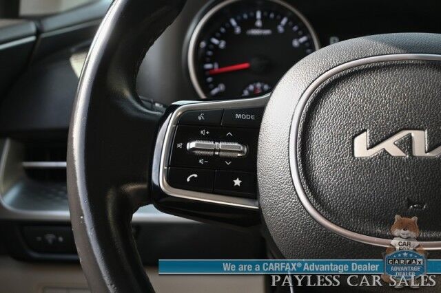 2022 Kia Carnival LX / AutoStart / Power Mirrors, Windows & Locks / Lane Departure & Blind Spot Alert / Apple CarPlay & Android Auto / Bluetooth / Backup Camera / Cruise Control / Block Heater / Third Row / Seats 7 / 26 MPG Anchorage AK