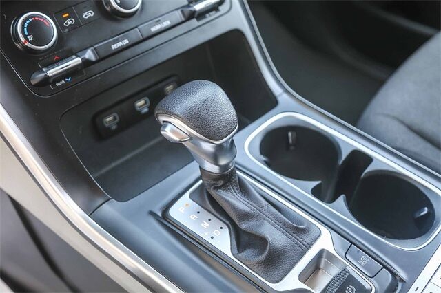 2022 Kia Carnival LX Glendale CA