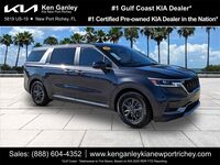 2022 Kia Carnival LX