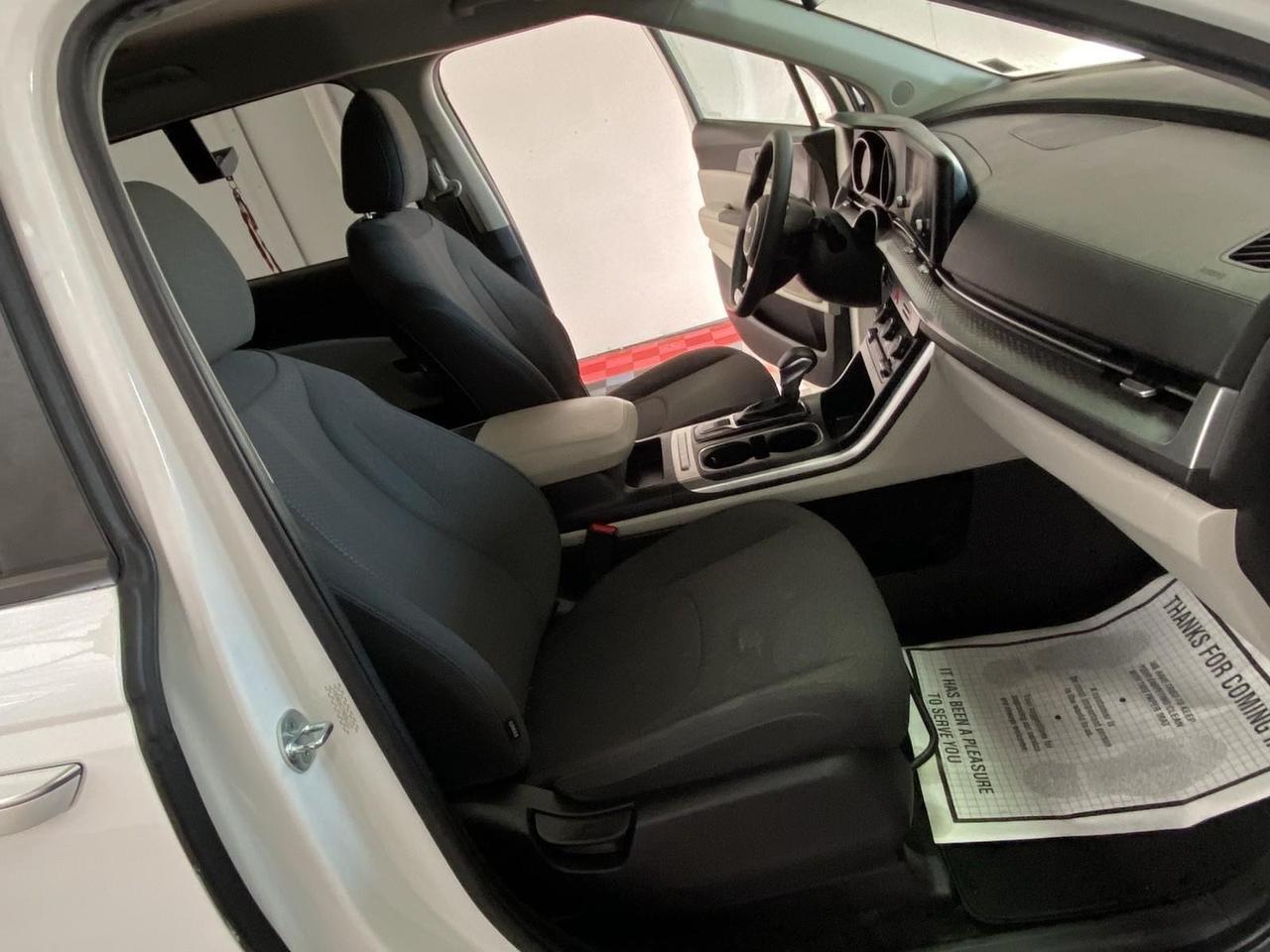 2022 Kia Carnival LX Richmond Hill NY