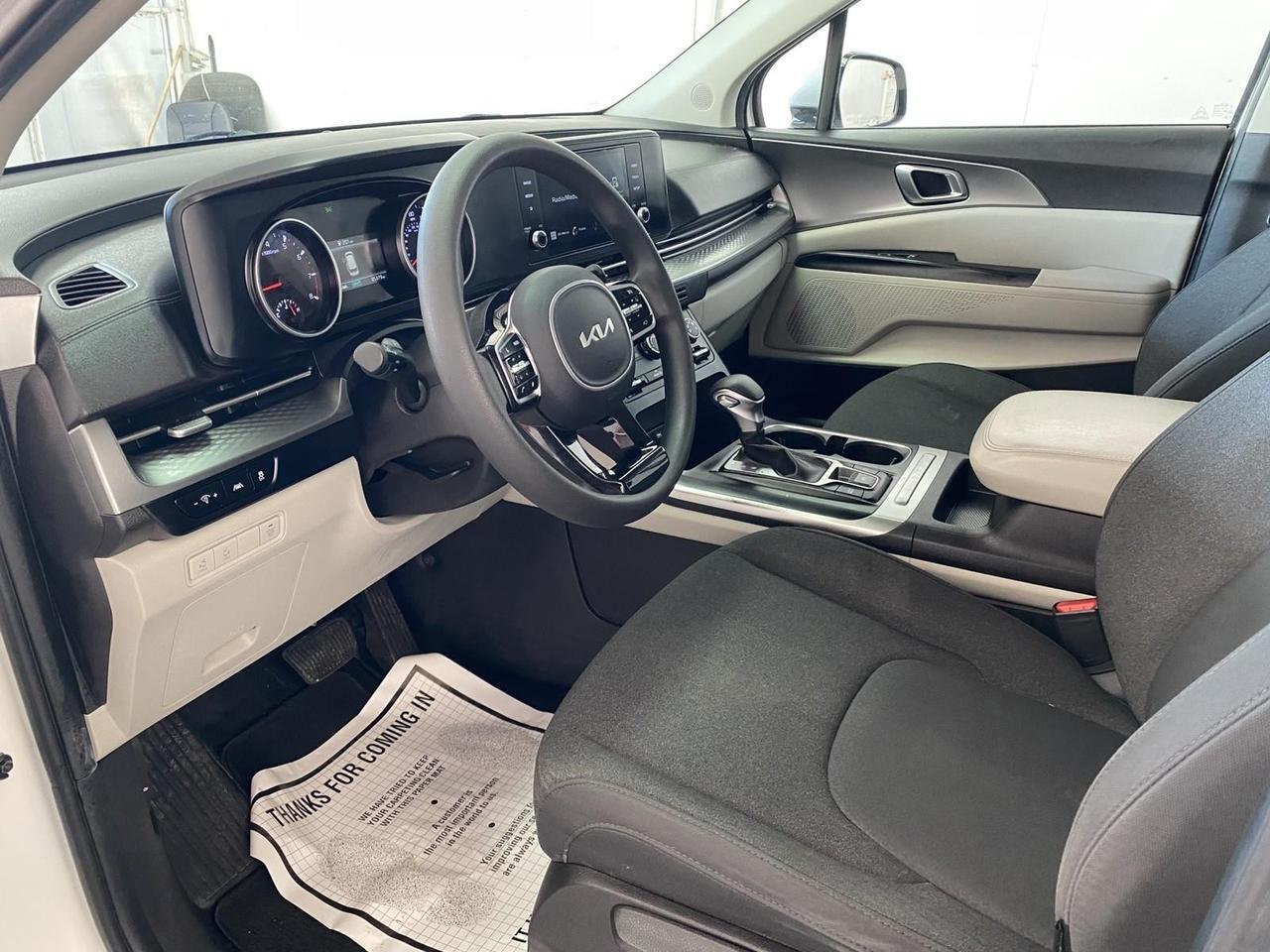 2022 Kia Carnival LX Richmond Hill NY