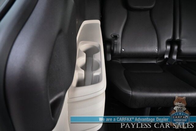 2022 Kia Carnival LXS / Auto Start / Power & Heated Leather Seats / Adaptive Cruise Control / Lane Departure & Blind Spot Alert / Apple CarPlay & Android Auto / Back Up Camera / 3rd Row / Seats 8 / Keyless Entry & Start / 1-Owner Anchorage AK