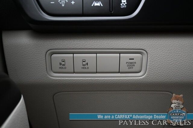 2022 Kia Carnival LXS / Auto Start / Power & Heated Leather Seats / Adaptive Cruise Control / Lane Departure & Blind Spot Alert / Apple CarPlay & Android Auto / Back Up Camera / 3rd Row / Seats 8 / Keyless Entry & Start / 1-Owner Anchorage AK