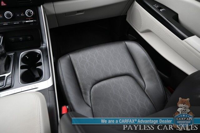 2022 Kia Carnival LXS / Auto Start / Power & Heated Leather Seats / Adaptive Cruise Control / Lane Departure & Blind Spot Alert / Apple CarPlay & Android Auto / Back Up Camera / 3rd Row / Seats 8 / Keyless Entry & Start / 1-Owner Anchorage AK