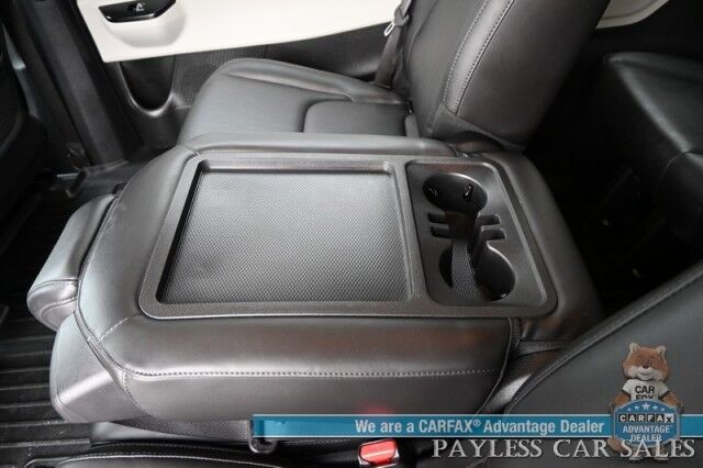 2022 Kia Carnival LXS / Auto Start / Power & Heated Leather Seats / Adaptive Cruise Control / Lane Departure & Blind Spot Alert / Apple CarPlay & Android Auto / Back Up Camera / 3rd Row / Seats 8 / Keyless Entry & Start / 1-Owner Anchorage AK