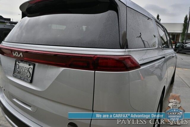 2022 Kia Carnival LXS / Auto Start / Power & Heated Leather Seats / Adaptive Cruise Control / Lane Departure & Blind Spot Alert / Apple CarPlay & Android Auto / Back Up Camera / 3rd Row / Seats 8 / Keyless Entry & Start / 1-Owner Anchorage AK