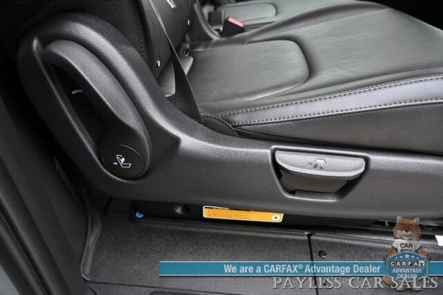 2022 Kia Carnival LXS / Auto Start / Power & Heated Leather Seats / Adaptive Cruise Control / Lane Departure & Blind Spot Alert / Apple CarPlay & Android Auto / Back Up Camera / 3rd Row / Seats 8 / Keyless Entry & Start / 1-Owner Anchorage AK