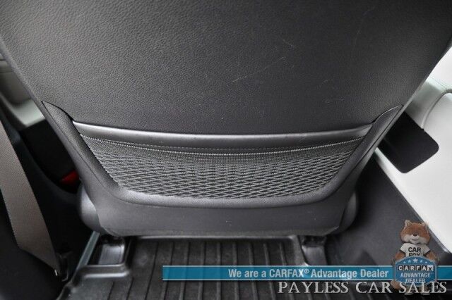 2022 Kia Carnival LXS / Auto Start / Power & Heated Leather Seats / Adaptive Cruise Control / Lane Departure & Blind Spot Alert / Apple CarPlay & Android Auto / Back Up Camera / 3rd Row / Seats 8 / Keyless Entry & Start / 1-Owner Anchorage AK