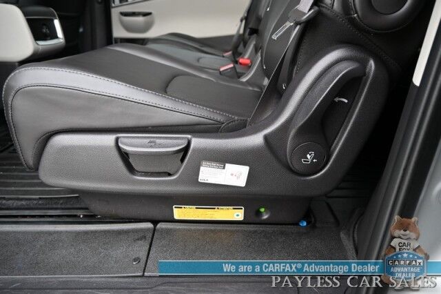 2022 Kia Carnival LXS / Auto Start / Power & Heated Leather Seats / Adaptive Cruise Control / Lane Departure & Blind Spot Alert / Apple CarPlay & Android Auto / Back Up Camera / 3rd Row / Seats 8 / Keyless Entry & Start / 1-Owner Anchorage AK