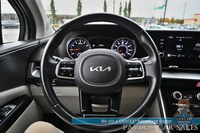 2022 Kia Carnival LXS / Auto Start / Power & Heated Leather Seats / Adaptive Cruise Control / Lane Departure & Blind Spot Alert / Apple CarPlay & Android Auto / Back Up Camera / 3rd Row / Seats 8 / Keyless Entry & Start / 1-Owner Anchorage AK
