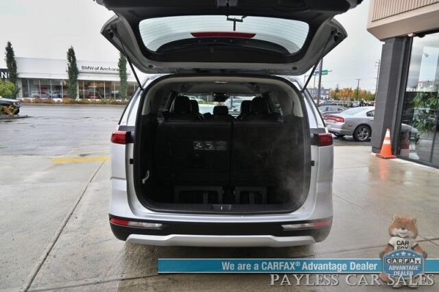 2022 Kia Carnival LXS / Auto Start / Power & Heated Leather Seats / Adaptive Cruise Control / Lane Departure & Blind Spot Alert / Apple CarPlay & Android Auto / Back Up Camera / 3rd Row / Seats 8 / Keyless Entry & Start / 1-Owner Anchorage AK