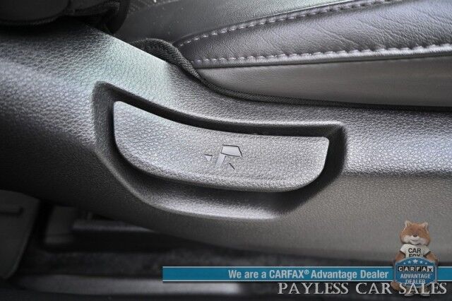 2022 Kia Carnival LXS / Auto Start / Power & Heated Leather Seats / Adaptive Cruise Control / Lane Departure & Blind Spot Alert / Apple CarPlay & Android Auto / Back Up Camera / 3rd Row / Seats 8 / Keyless Entry & Start / 1-Owner Anchorage AK