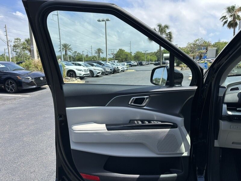 2022 Kia Carnival LXS Jacksonville FL
