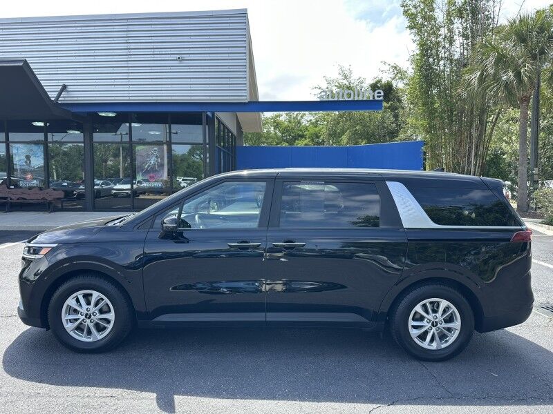 2022 Kia Carnival LXS