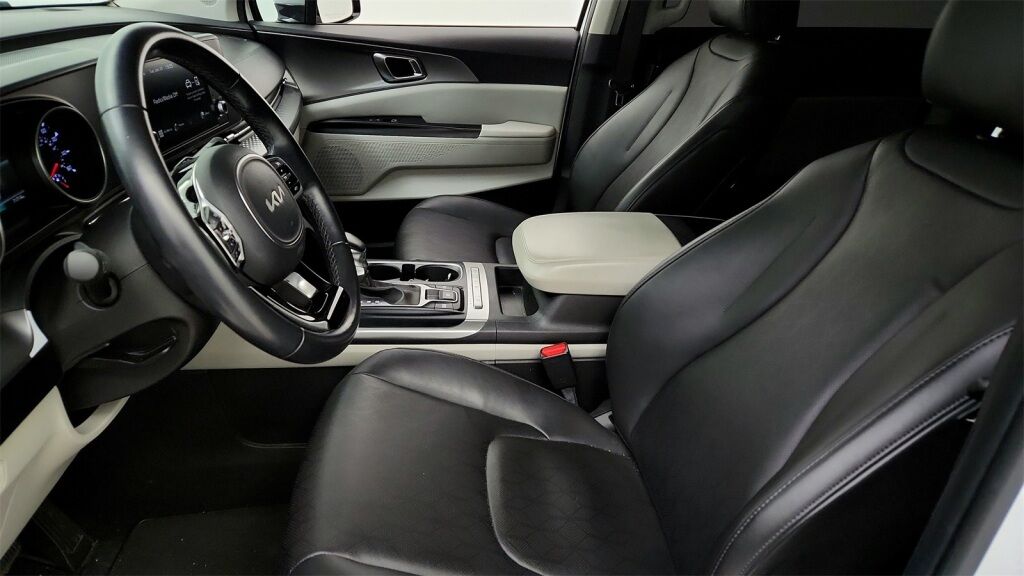 2022 Kia Carnival LXS Laurel MD