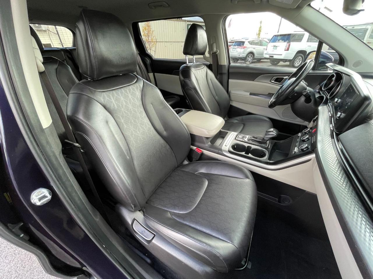 2022 Kia Carnival MPV LX Seat Package Spokane WA
