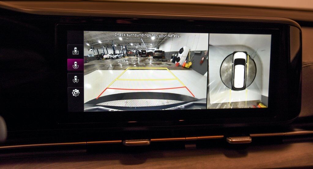 2022 Kia Carnival SX Akron OH