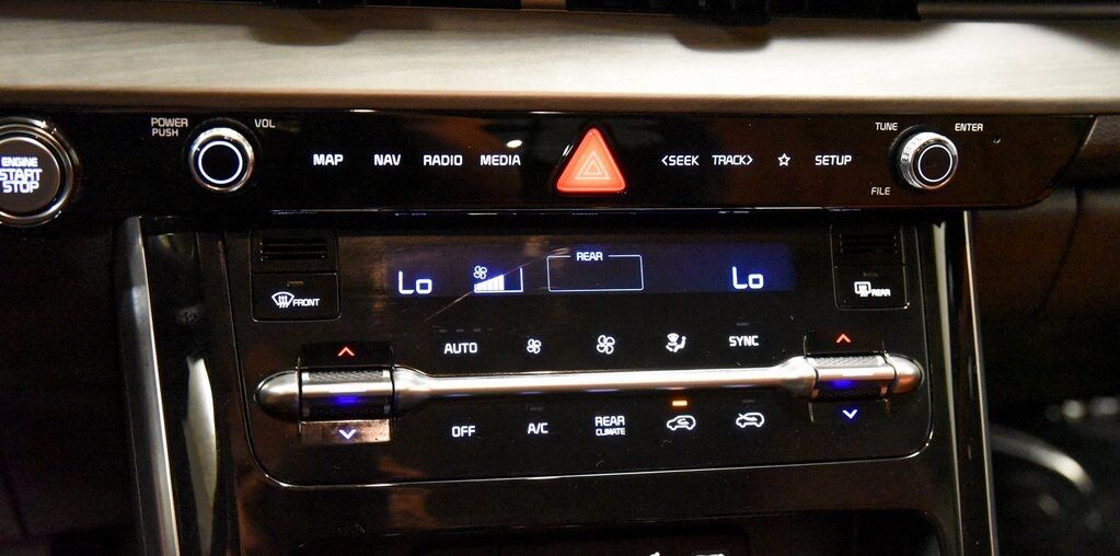 2022 Kia Carnival SX Akron OH