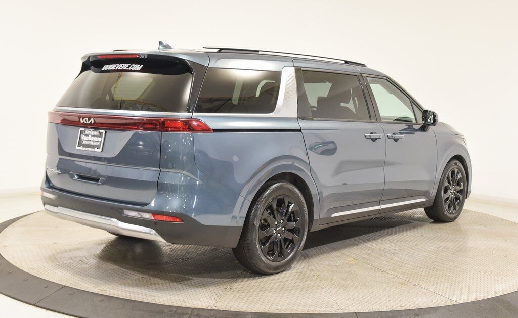 2022 Kia Carnival SX Akron OH