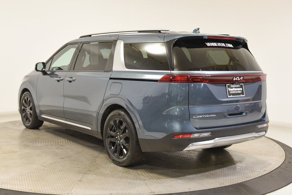 2022 Kia Carnival SX Akron OH