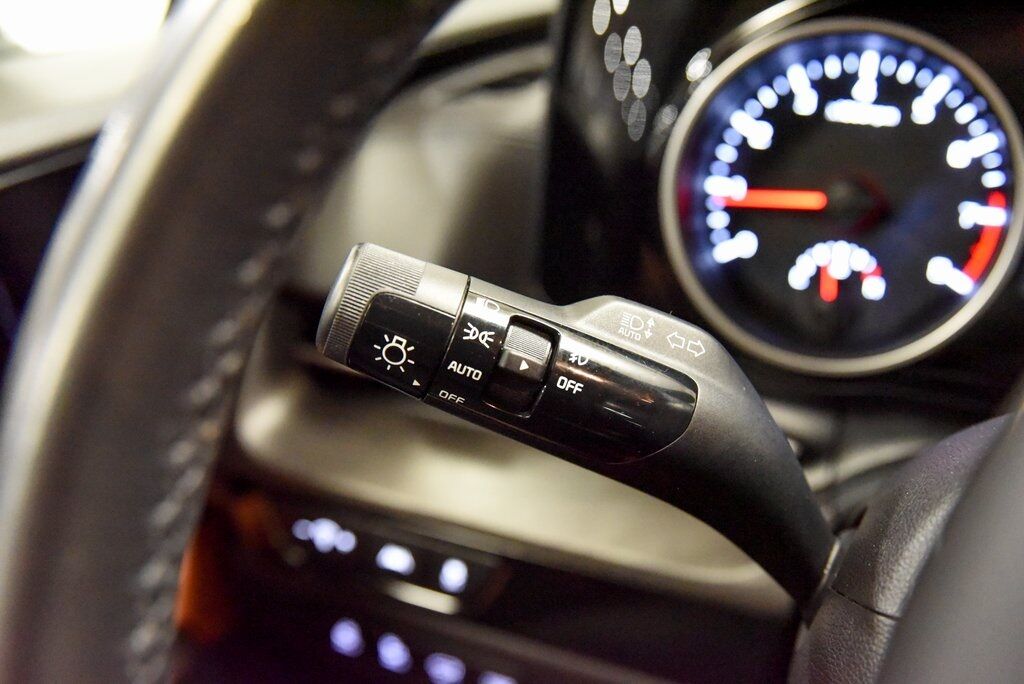 2022 Kia Carnival SX Akron OH