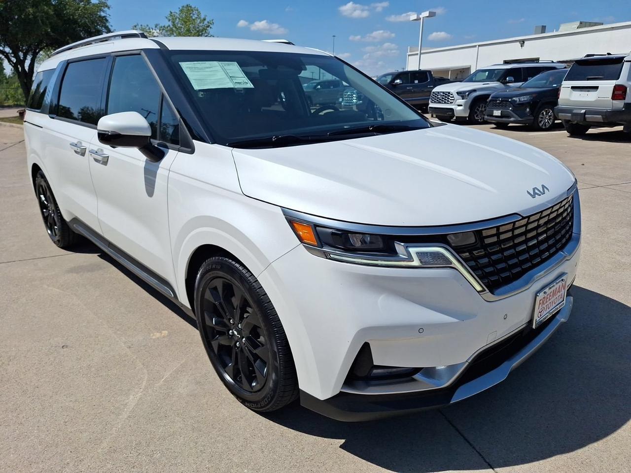 2022 Kia Carnival SX Hurst TX